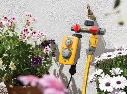 Hozelock 2-weg Waterverdeler -TuinOaseExpert hozelock 2 weg waterverdeler 1024x762 620a795981971 l